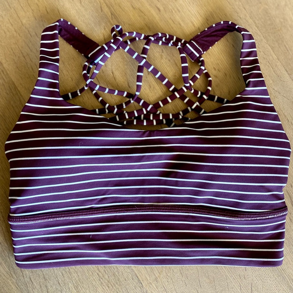 Lululemon sports bra. Size 6. Burgundy/Maroon.